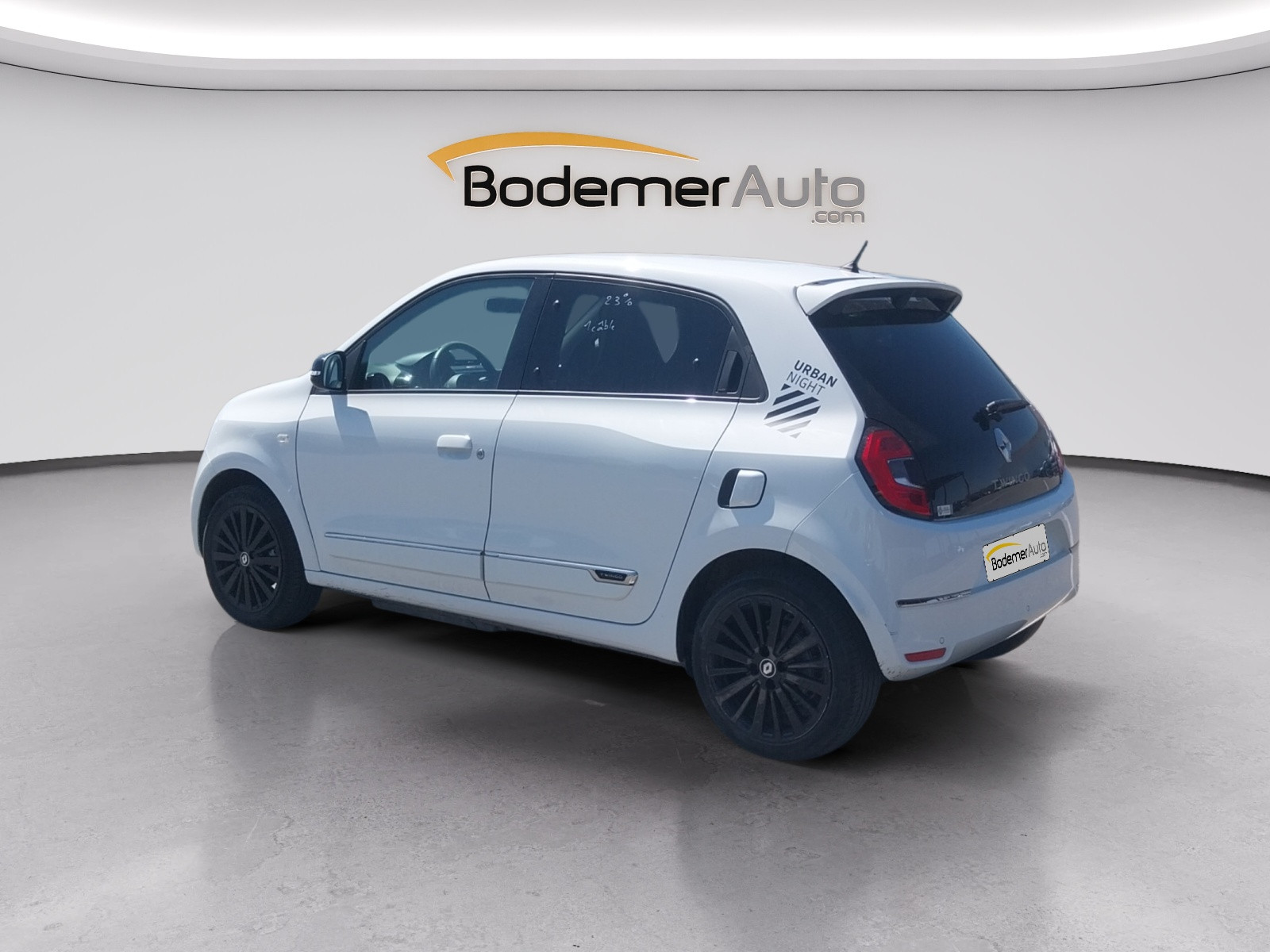 Vente en ligne Renault Twingo Electrique Twingo III E-Tech au prix de 14 290 €