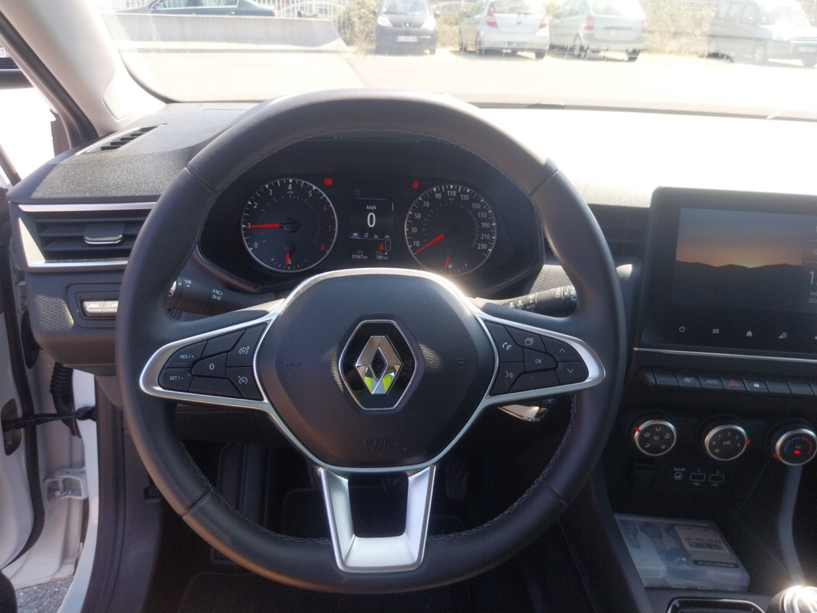 Vente en ligne Renault Clio 5 Clio TCe 90 au prix de 13 290 €