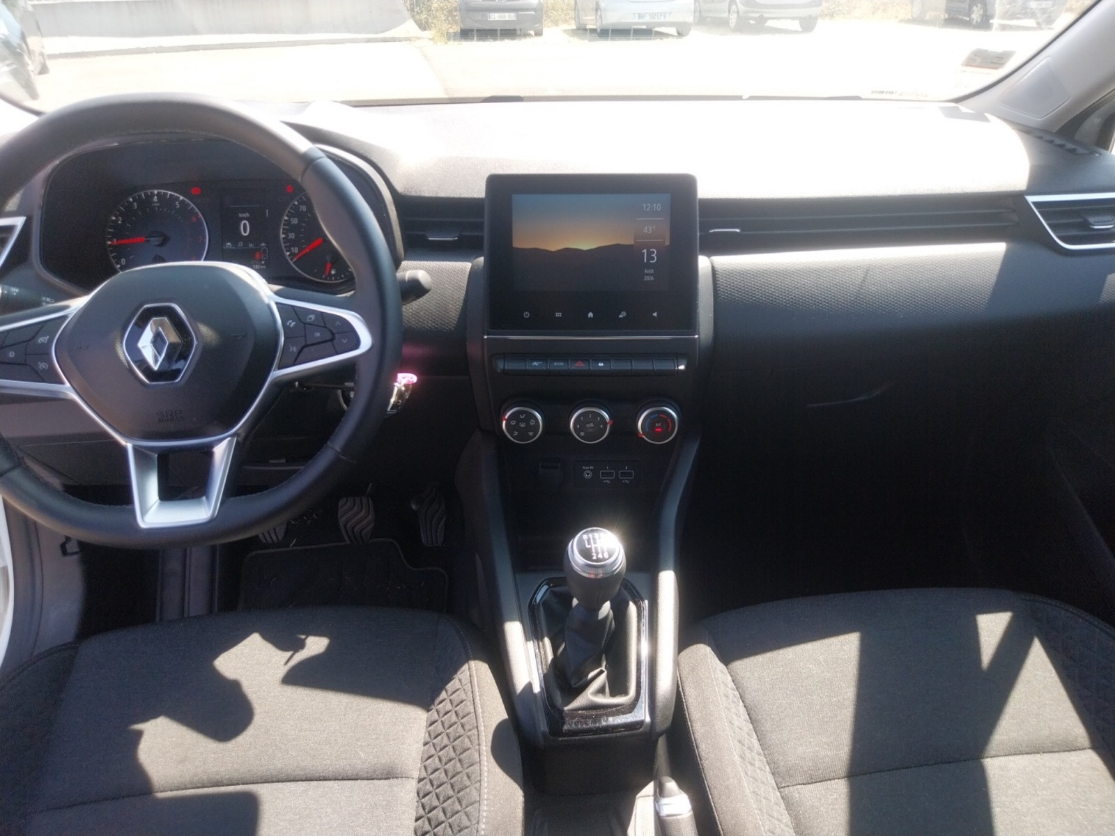 Vente en ligne Renault Clio 5 Clio TCe 90 au prix de 13 290 €