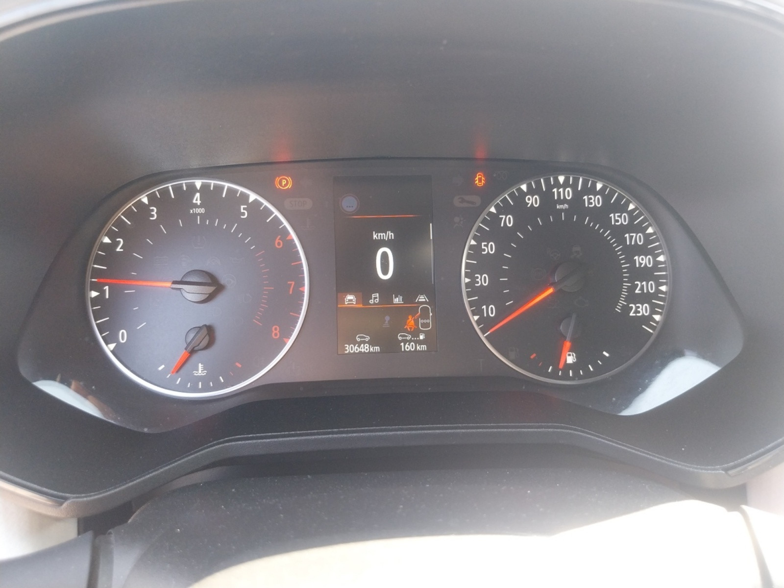 Vente en ligne Renault Clio 5 Clio TCe 90 - 21N au prix de 13 990 €
