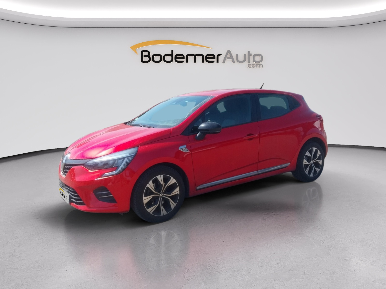 Renault Clio 5 Clio TCe 90 - 21N occasion de 2022 en vente à Vannes
