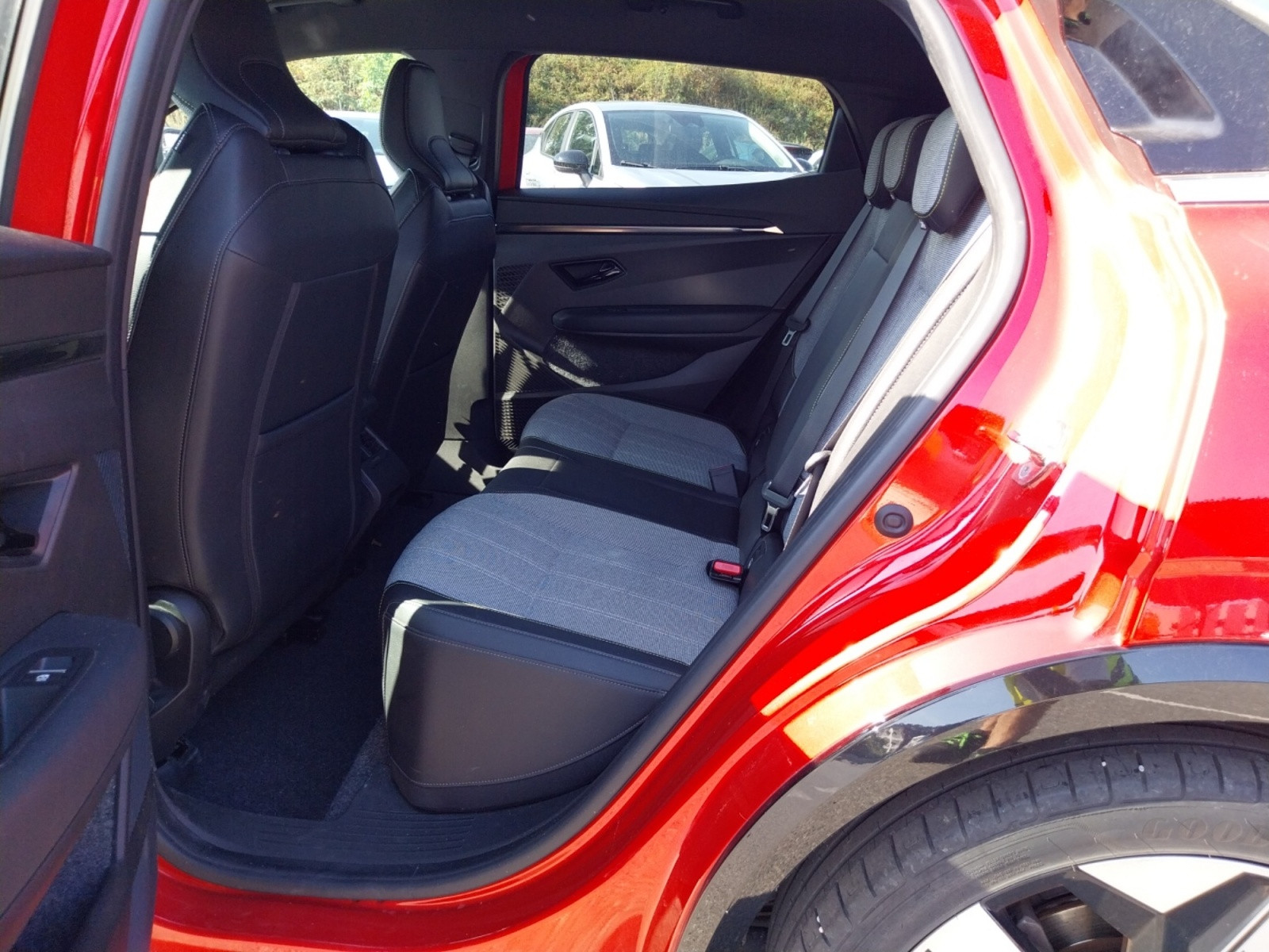 Vente en ligne Renault Megane E-Tech  EV60 220 ch optimum charge au prix de 24 990 €