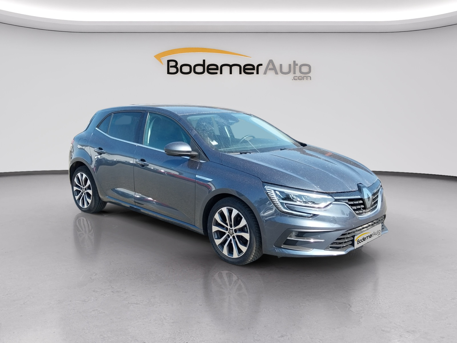 Vente en ligne Renault Megane 4  TCe 140 EDC au prix de 17 890 €