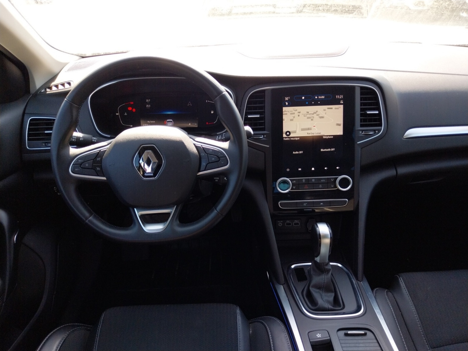 Vente en ligne Renault Megane 4  TCe 140 EDC au prix de 17 890 €