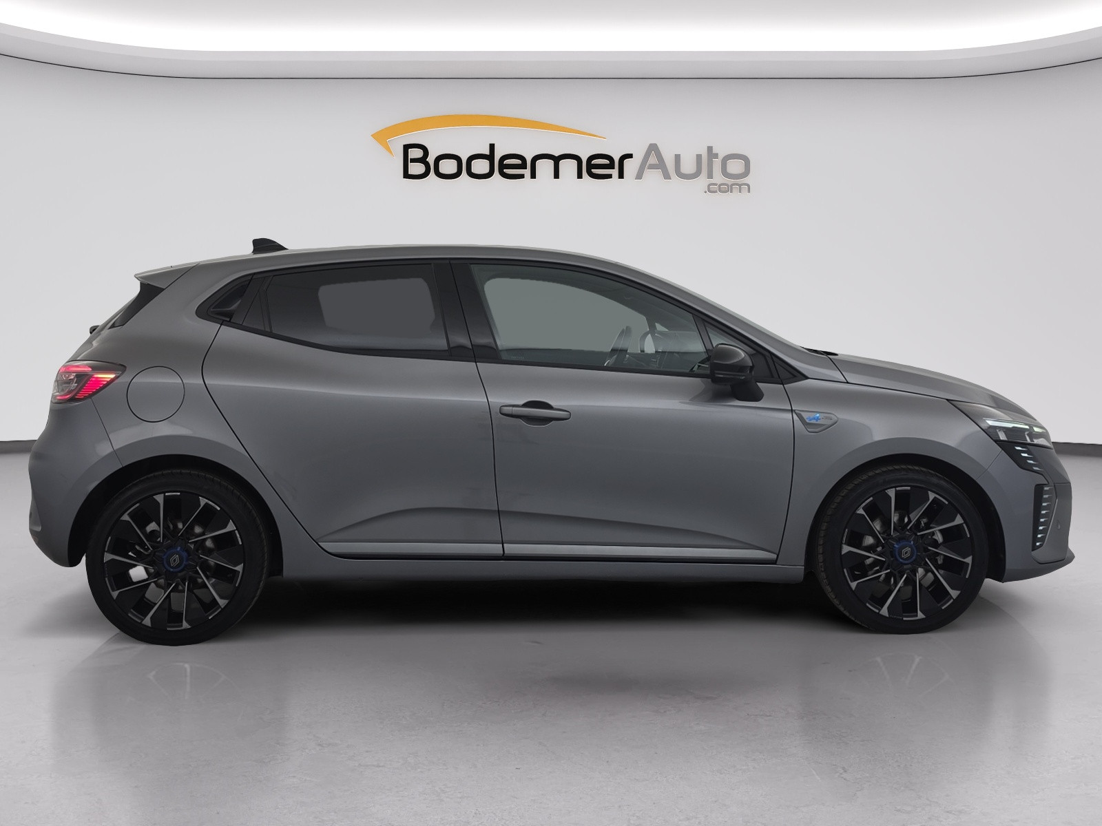 Vente en ligne Renault Clio 5 Clio E-Tech full hybrid 145 au prix de 22 590 €