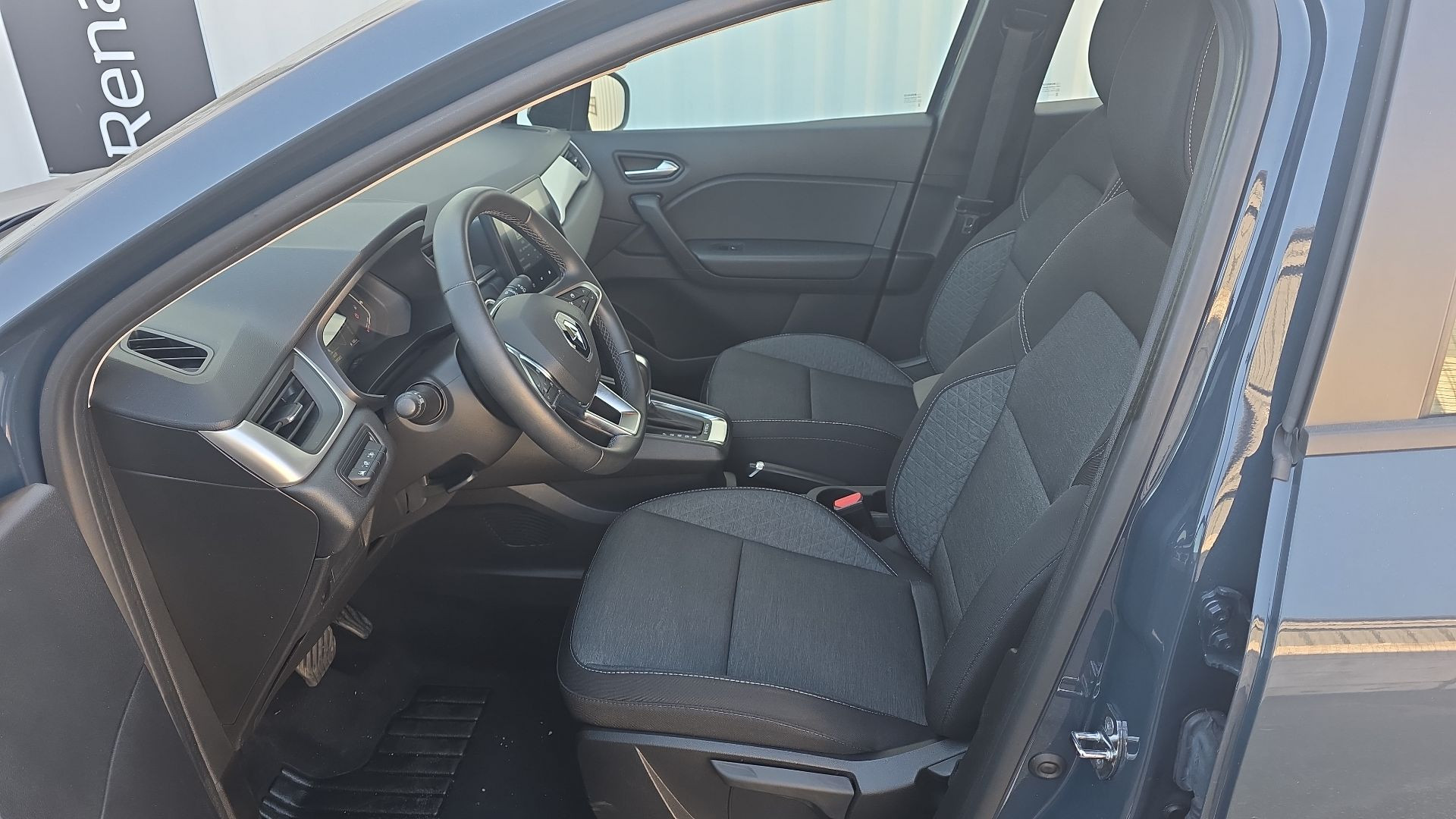 Vente en ligne Renault Captur  E-Tech 145 - 21 au prix de 17 890 €