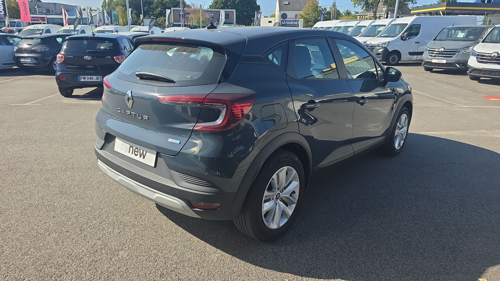 Vente en ligne Renault Captur  E-Tech 145 - 21 au prix de 17 890 €