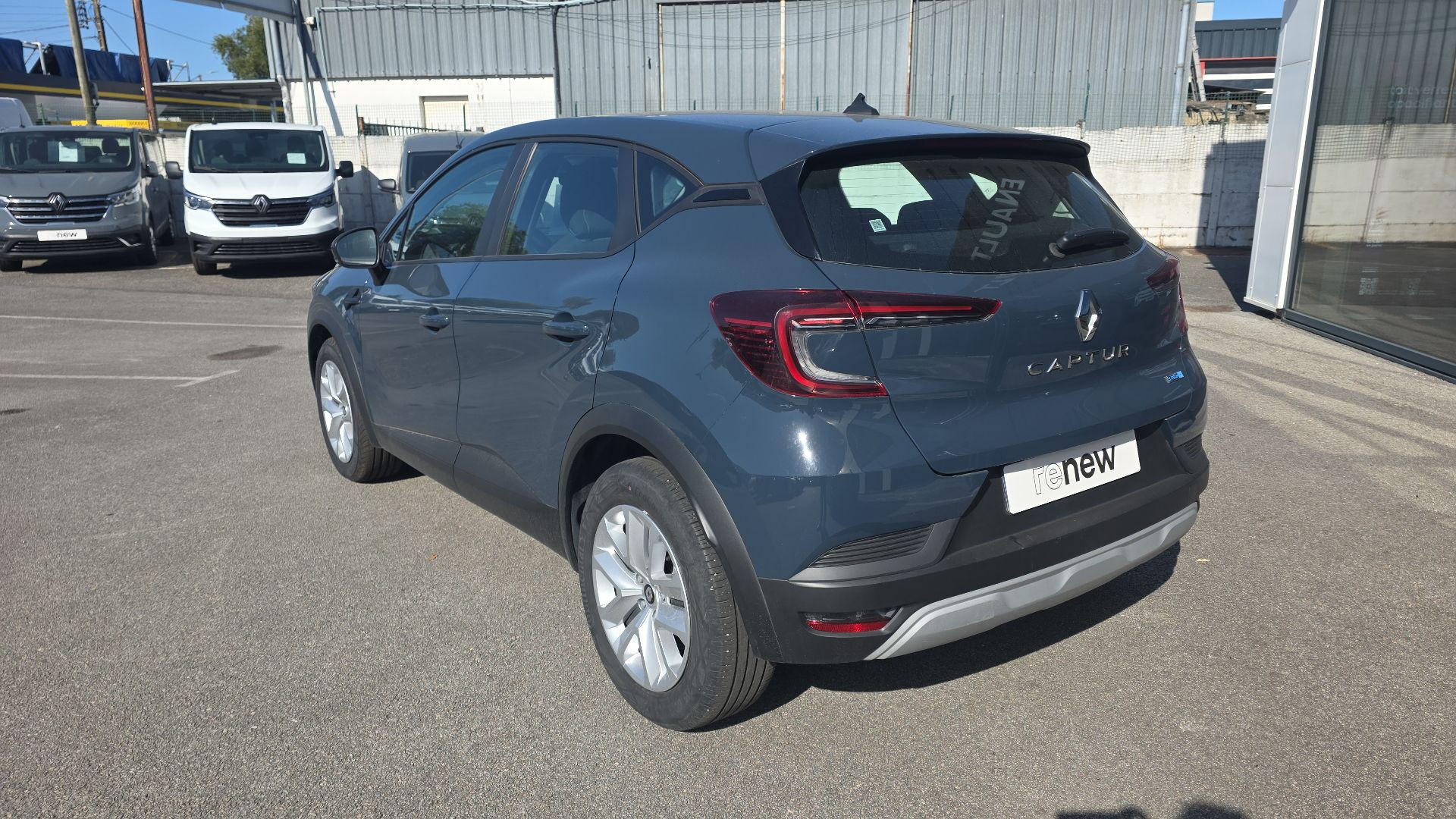 Vente en ligne Renault Captur  E-Tech 145 - 21 au prix de 17 890 €