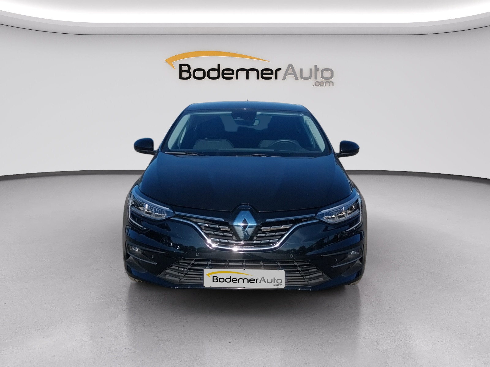 Vente en ligne Renault Megane 4  Blue dCi 115 au prix de 19 990 €