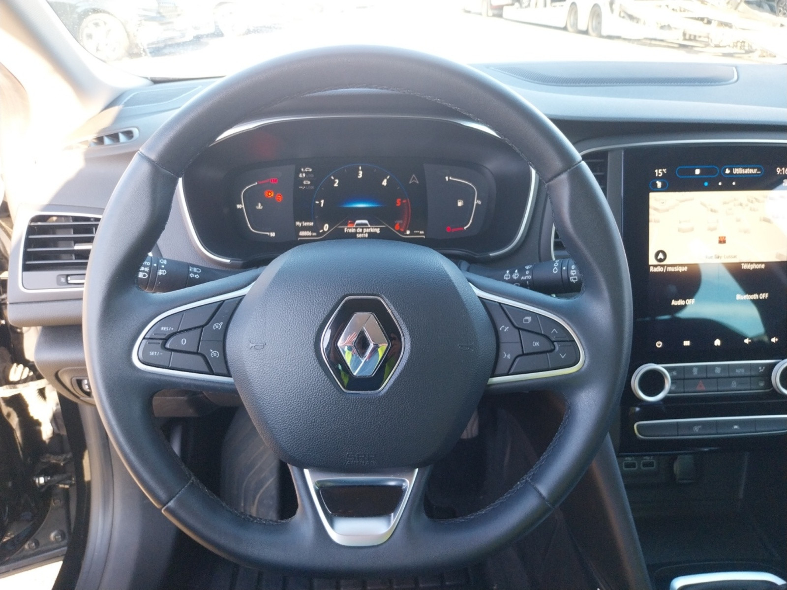 Vente en ligne Renault Megane 4  Blue dCi 115 au prix de 19 990 €