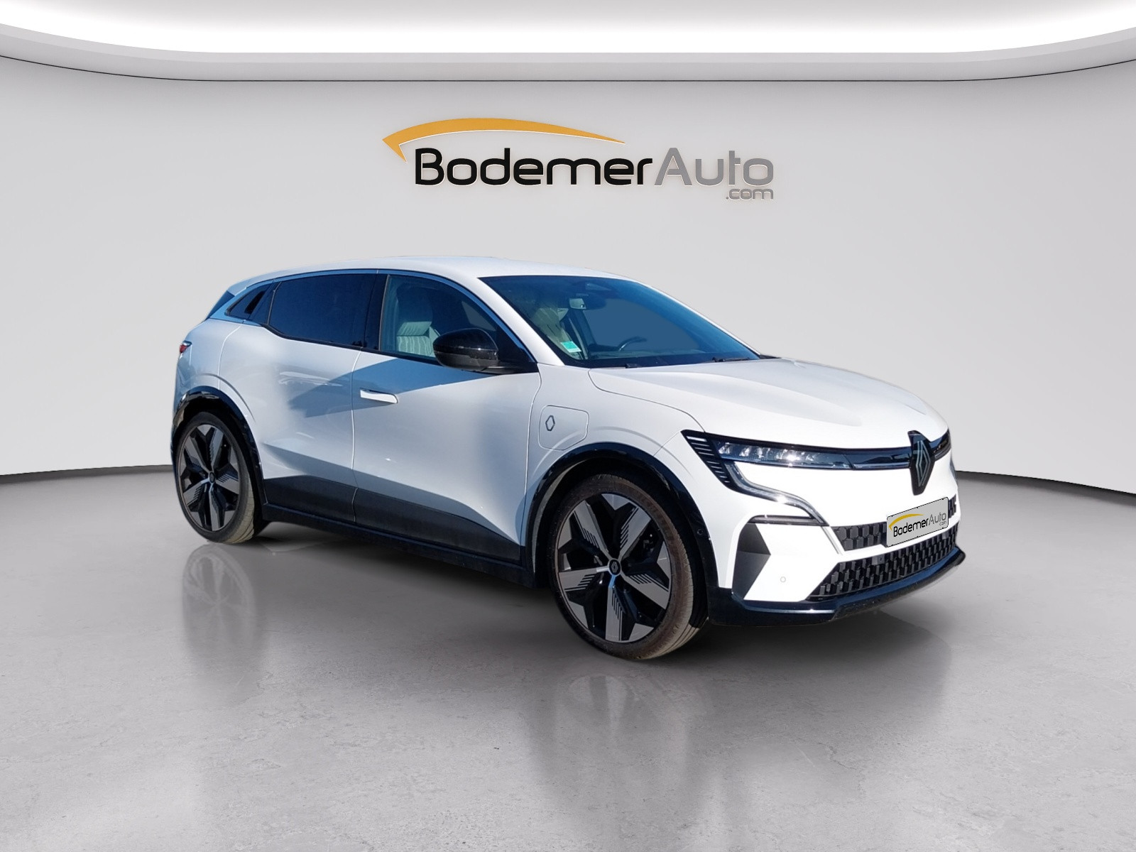 Vente en ligne Renault Megane E-Tech  EV60 220 ch super charge au prix de 24 890 €