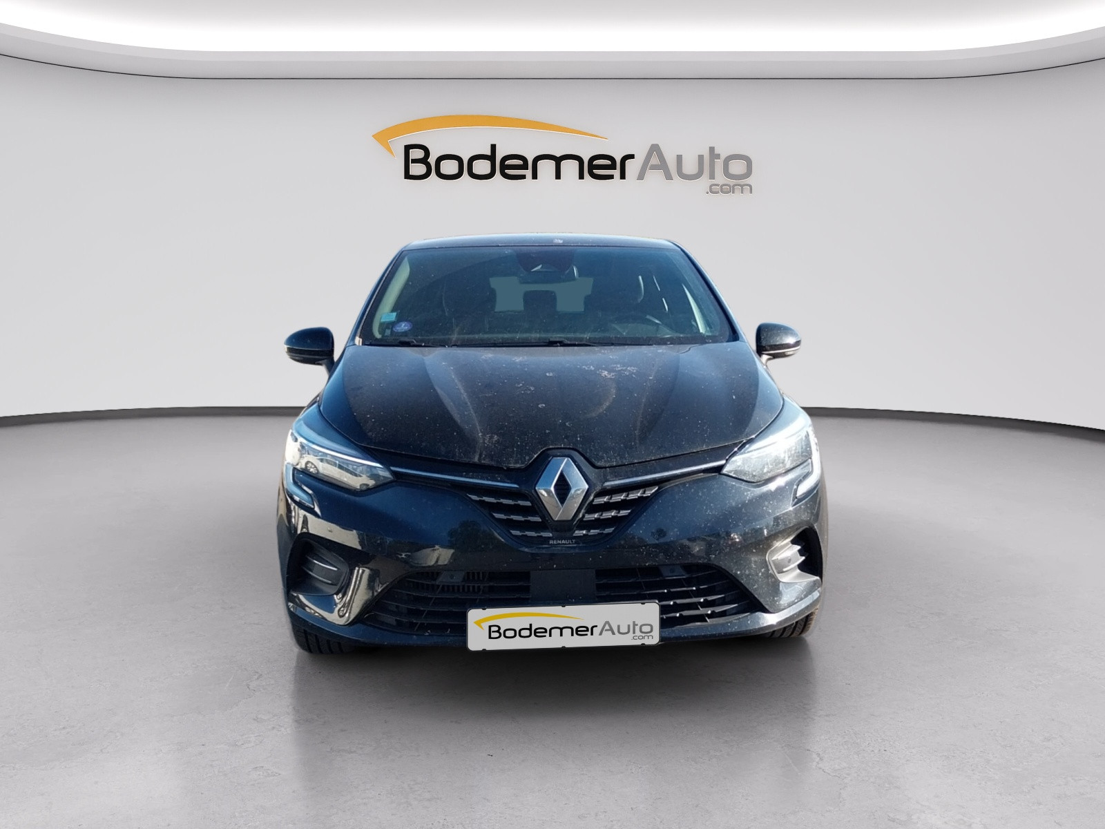 Vente en ligne Renault Clio 5 Clio TCe 140 - 21 au prix de 11 990 €