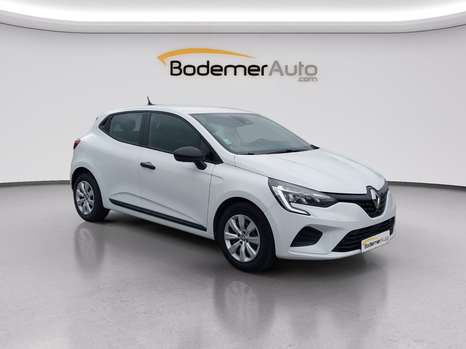 Vente en ligne Renault Clio 5 Clio SCe 65 au prix de 12 880 €
