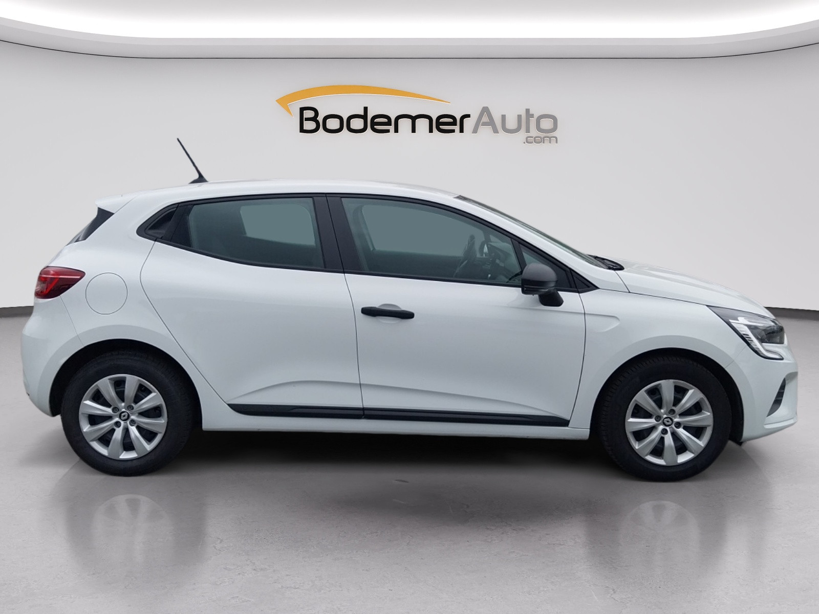 Vente en ligne Renault Clio 5 Clio SCe 65 au prix de 12 880 €
