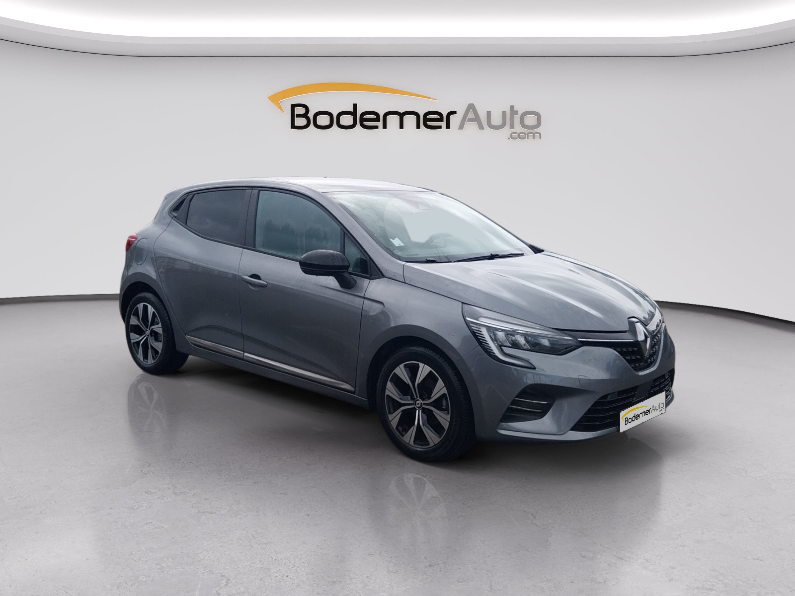 Vente en ligne Renault Clio 5 Clio TCe 100 GPL au prix de 14 290 €