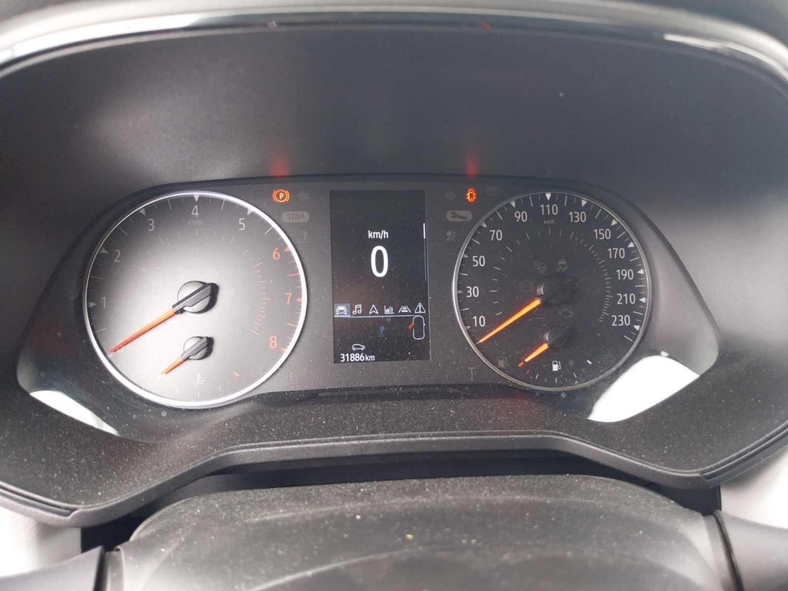 Vente en ligne Renault Clio 5 Clio TCe 100 GPL au prix de 14 290 €