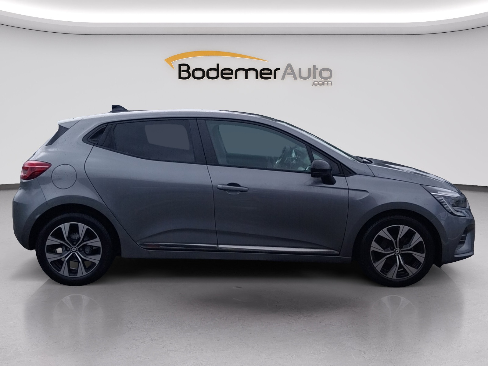 Vente en ligne Renault Clio 5 Clio TCe 100 GPL au prix de 14 290 €