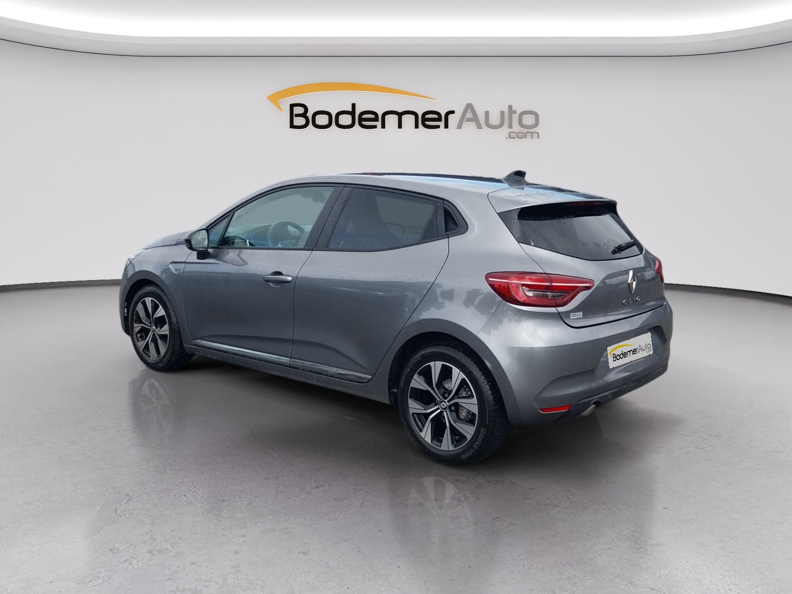 Vente en ligne Renault Clio 5 Clio TCe 100 GPL au prix de 14 290 €