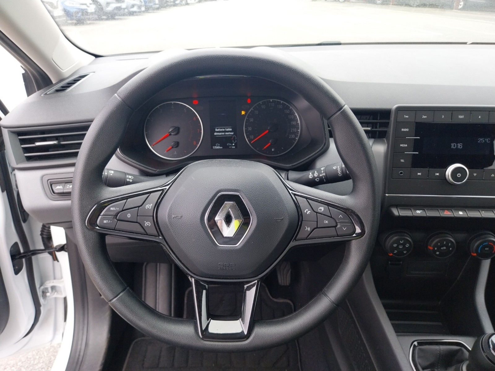 Vente en ligne Renault Clio 5 Clio SCe 65 au prix de 12 880 €