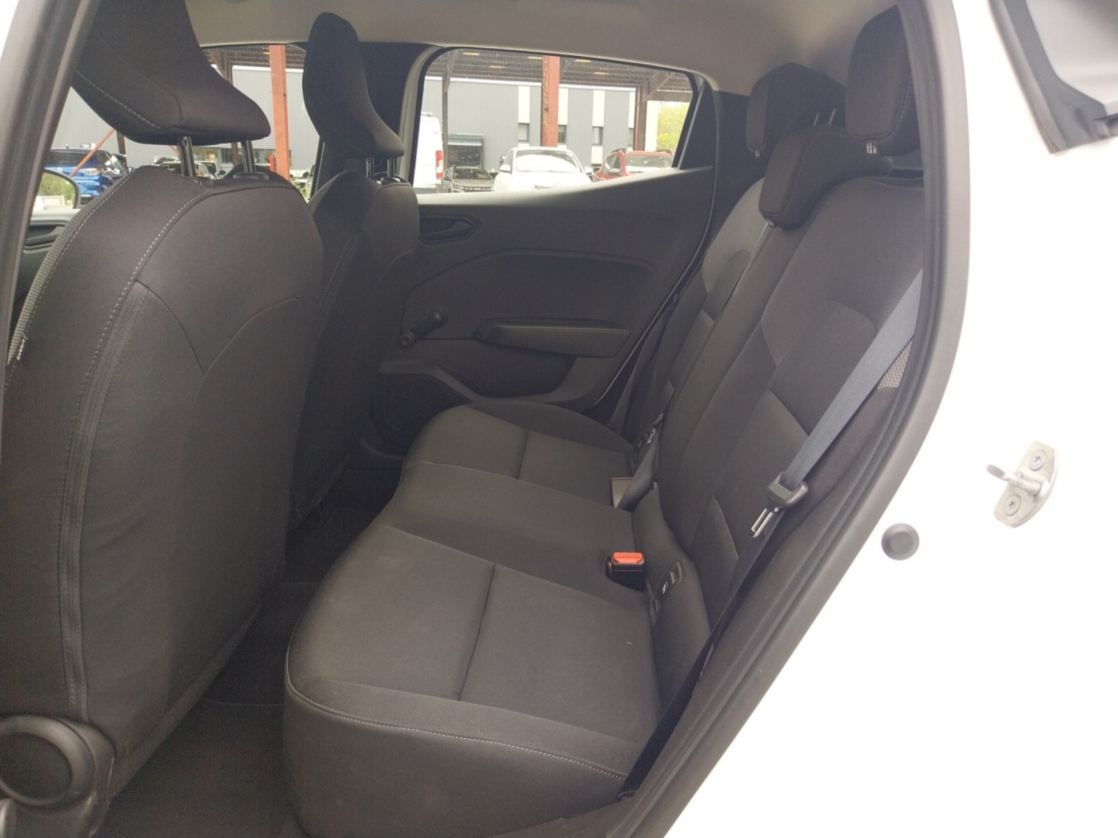Vente en ligne Renault Clio 5 Clio SCe 65 au prix de 12 880 €