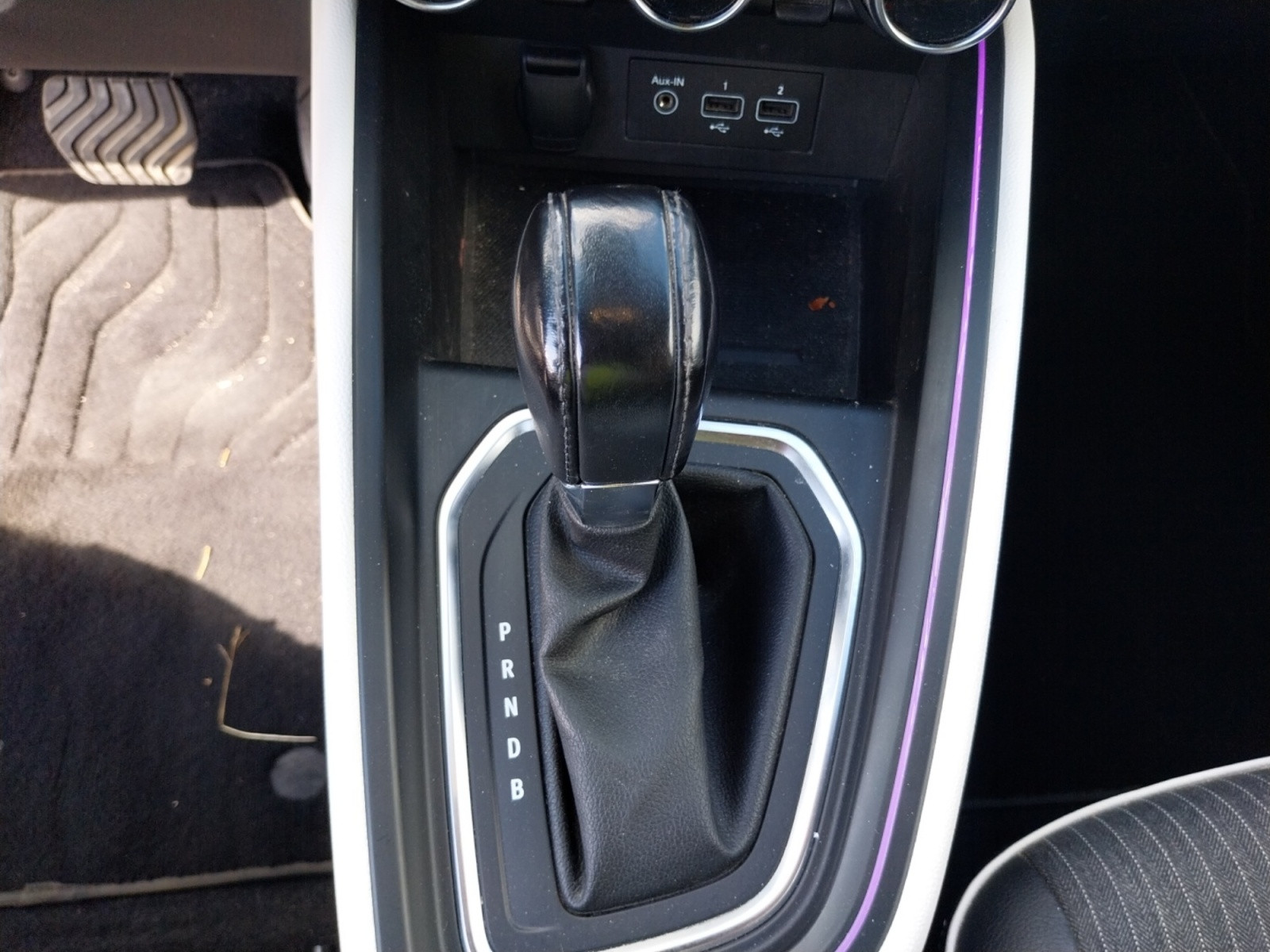 Vente en ligne Renault Clio 5 Clio E-Tech full hybrid 145 au prix de 16 490 €
