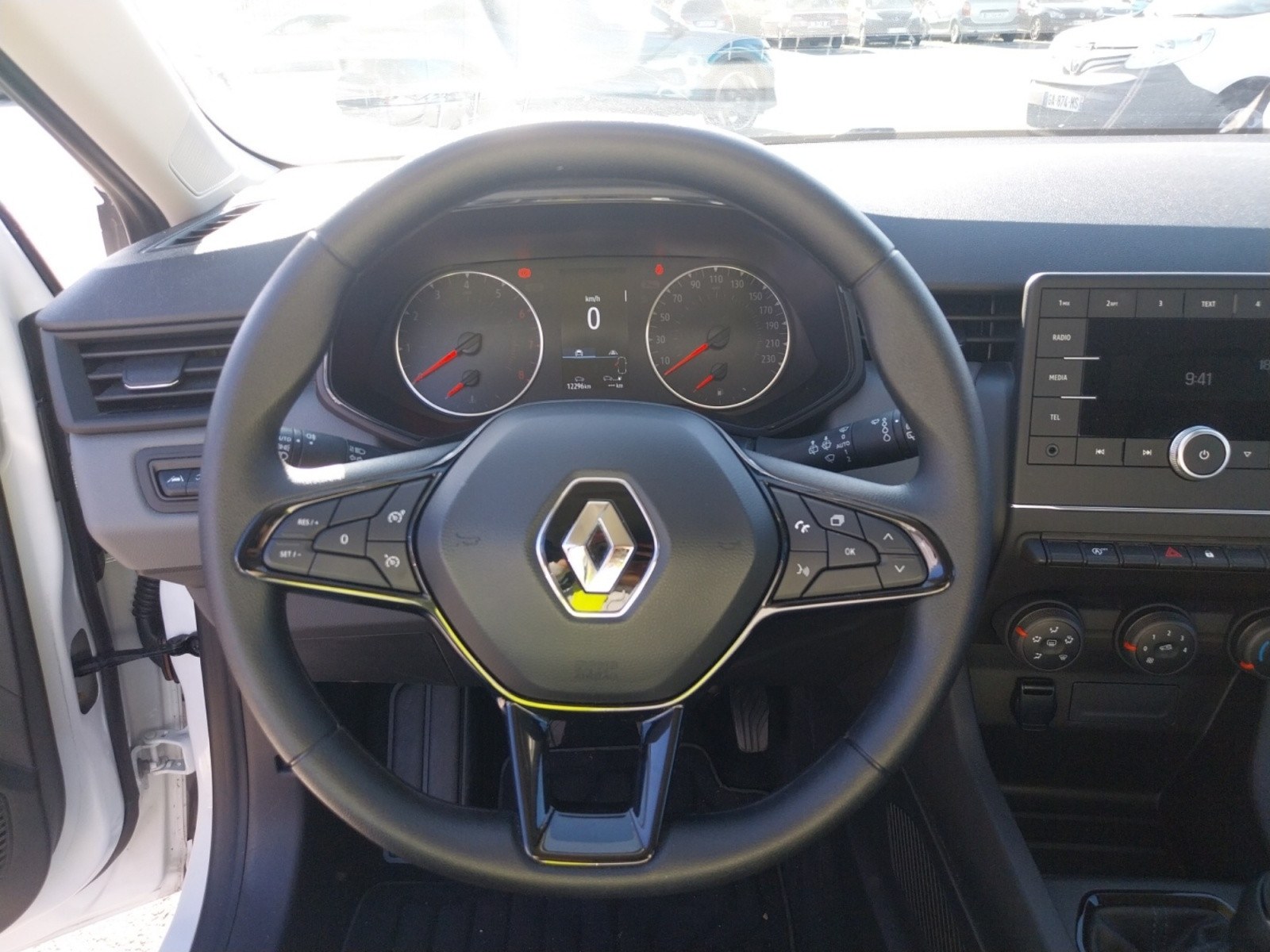 Vente en ligne Renault Clio 5 Clio SCe 65 au prix de 12 990 €
