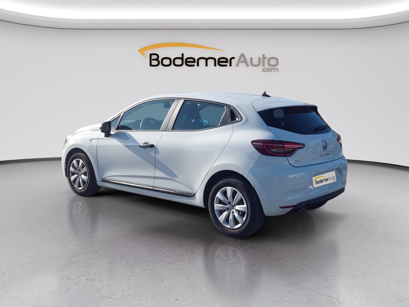 Vente en ligne Renault Clio 5 Clio SCe 65 au prix de 12 990 €