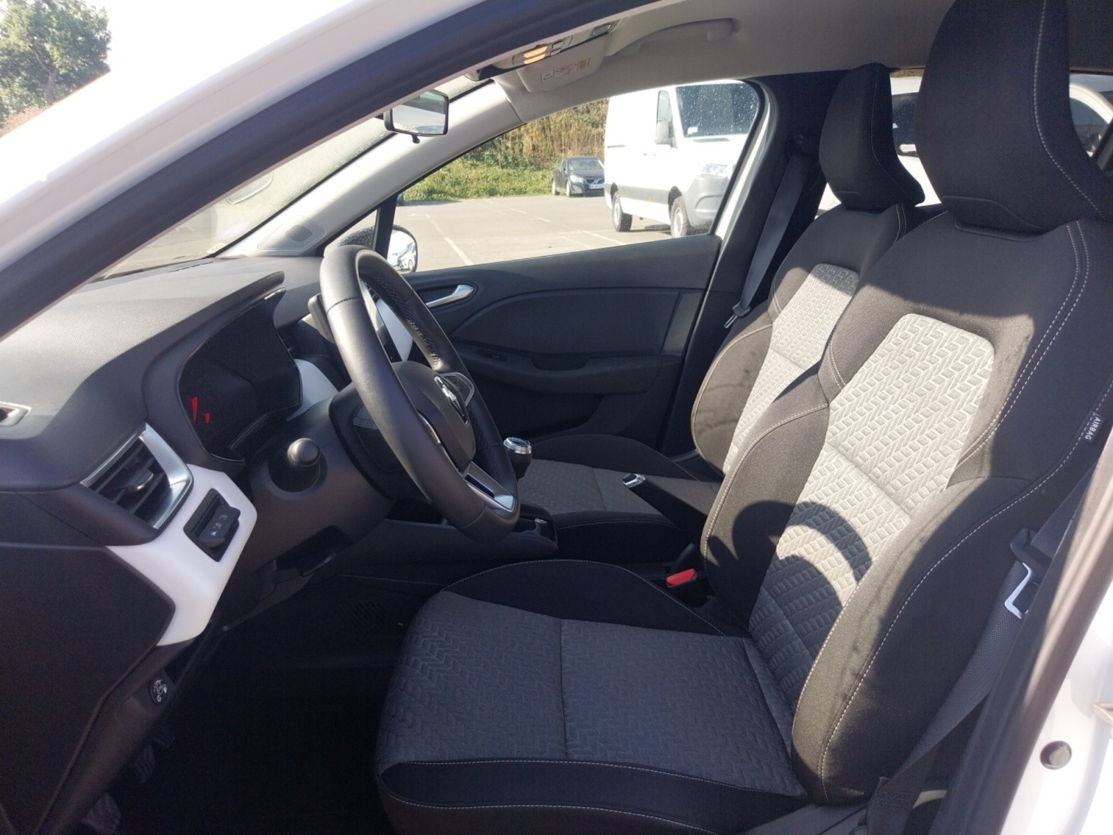 Vente en ligne Renault Clio 5 Clio TCe 100 GPL au prix de 14 290 €