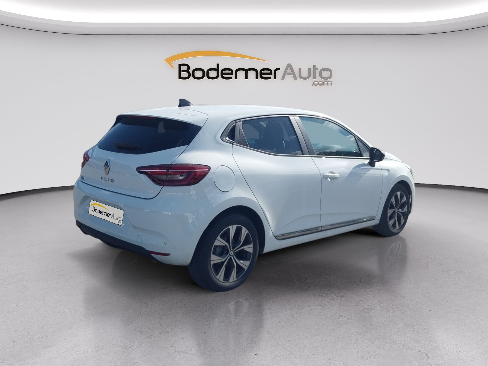 Vente en ligne Renault Clio 5 Clio TCe 100 GPL au prix de 14 290 €