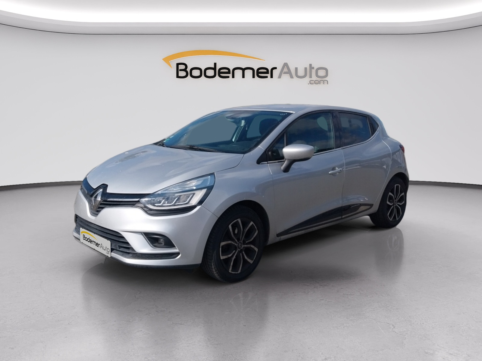 Renault Clio 4 Clio TCe 90 occasion de 2019 en vente à Vannes