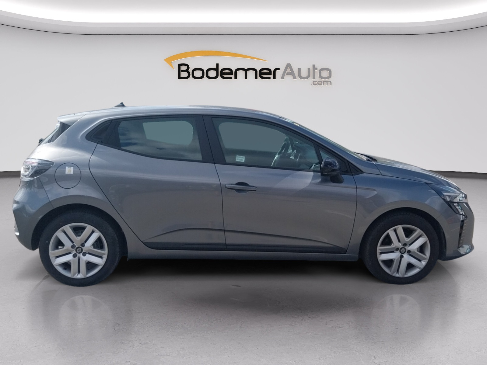 Vente en ligne Renault Clio 5 Clio Blue dCi 100 ch GSR2 au prix de 17 690 €