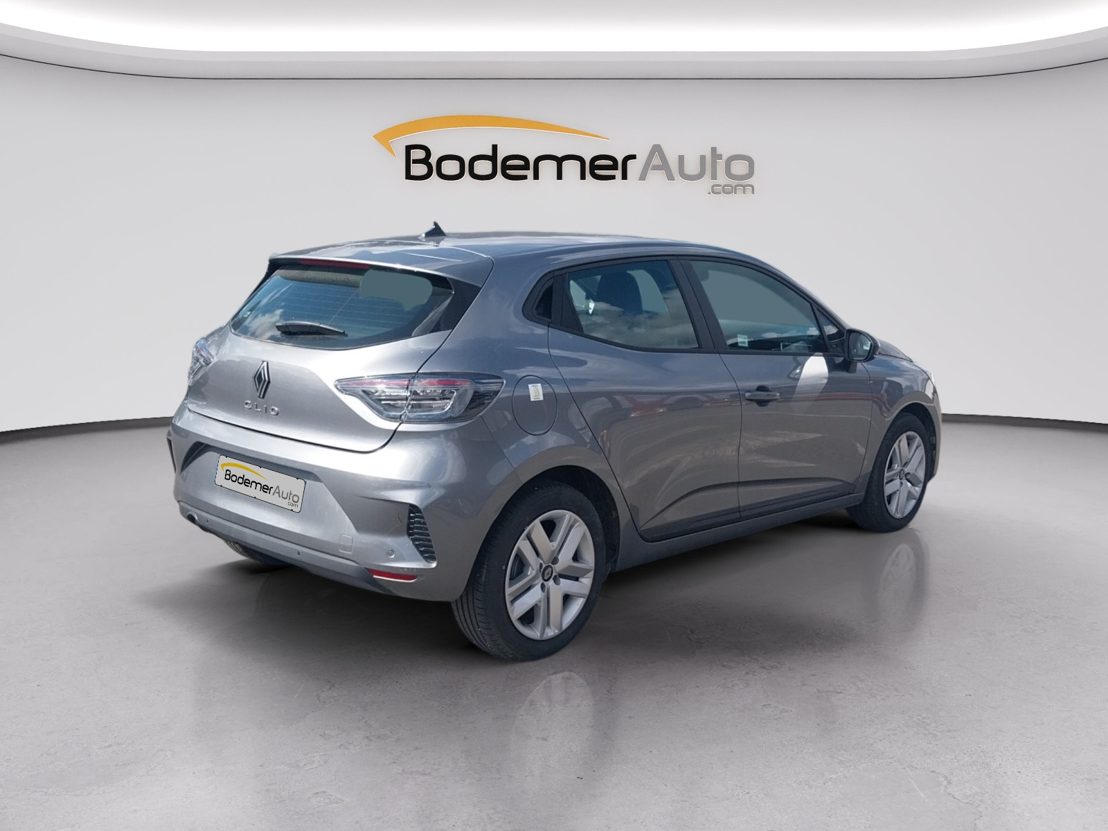 Vente en ligne Renault Clio 5 Clio Blue dCi 100 ch GSR2 au prix de 17 690 €