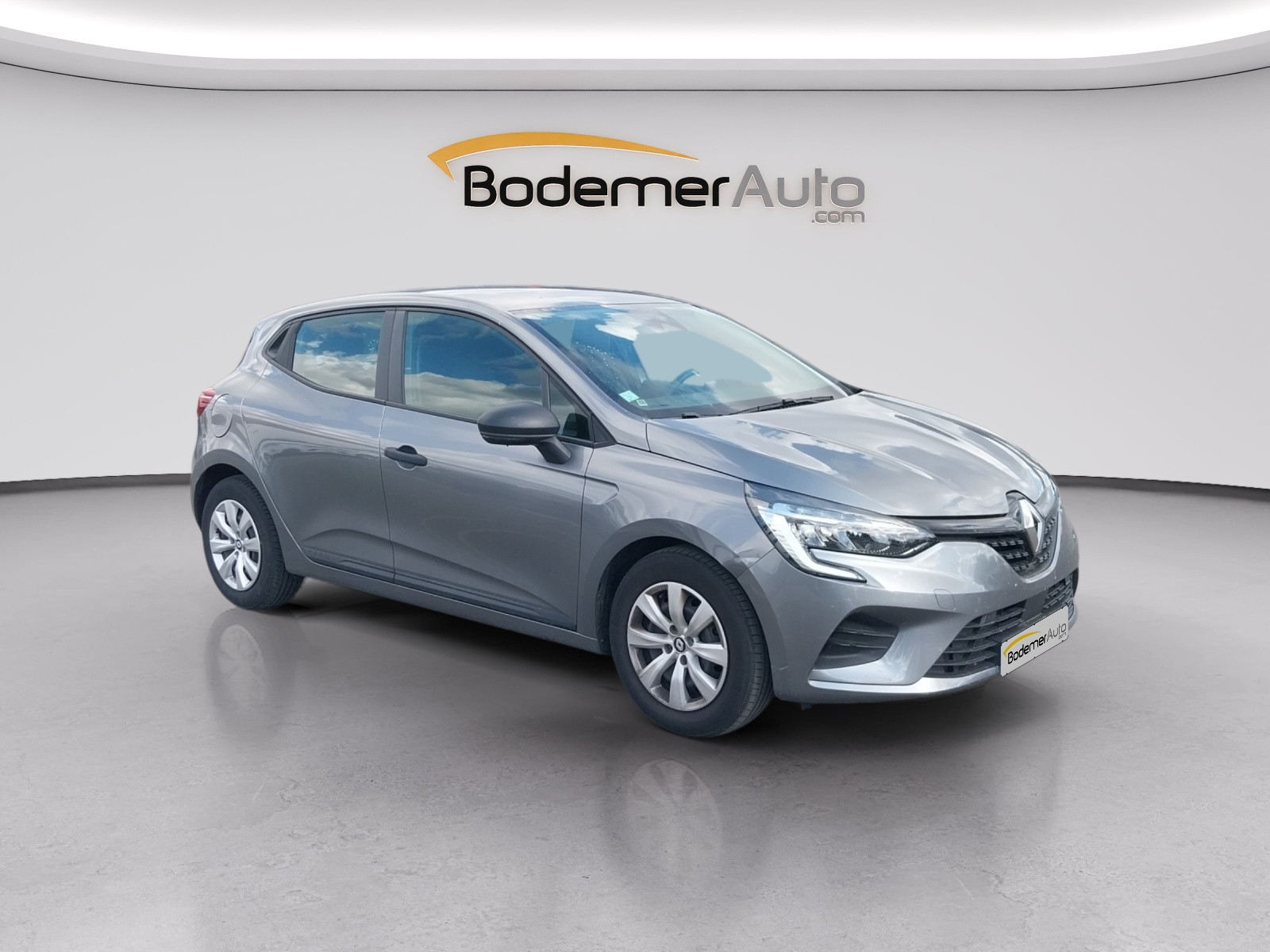 Vente en ligne Renault Clio 5 Clio SCe 65 au prix de 12 790 €