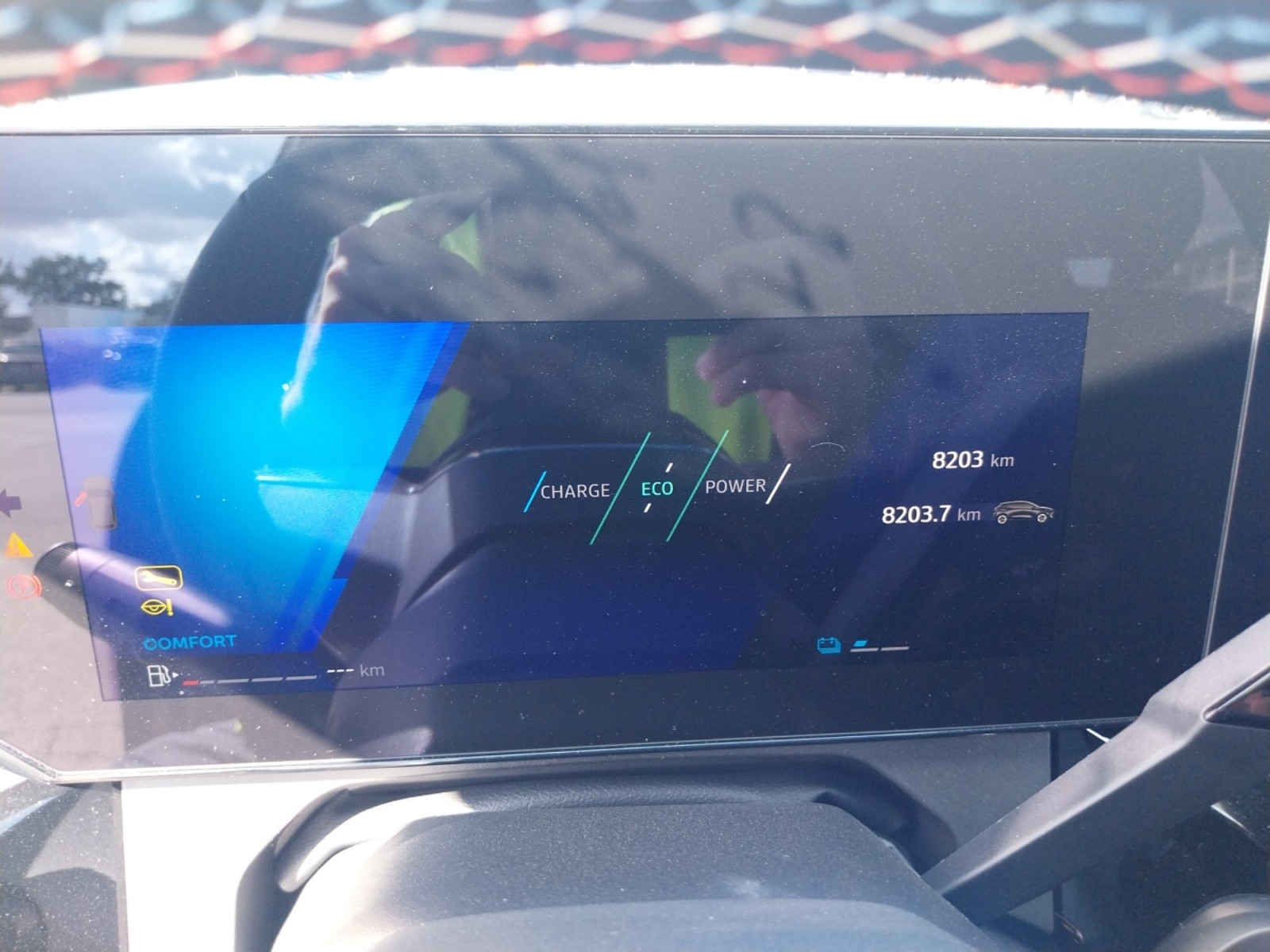 Vente en ligne Renault Clio 6 Clio E-Tech full hybrid 160 ch au prix de 27 890 €