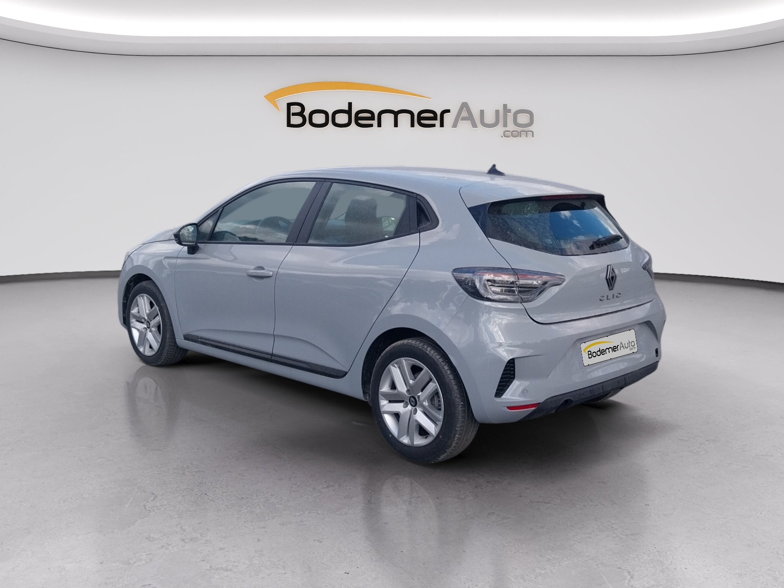 Vente en ligne Renault Clio 5 Clio Blue dCi 100 ch GSR2 au prix de 17 790 €