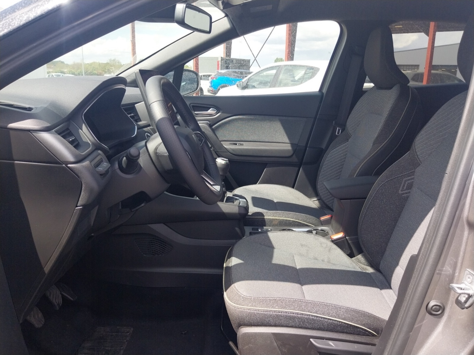 Vente en ligne Renault Captur  TCe 115 ch au prix de 23 990 €