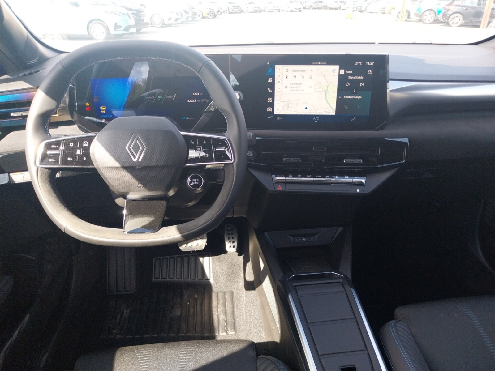 Vente en ligne Renault Clio 6 Clio E-Tech full hybrid 160 ch au prix de 27 890 €