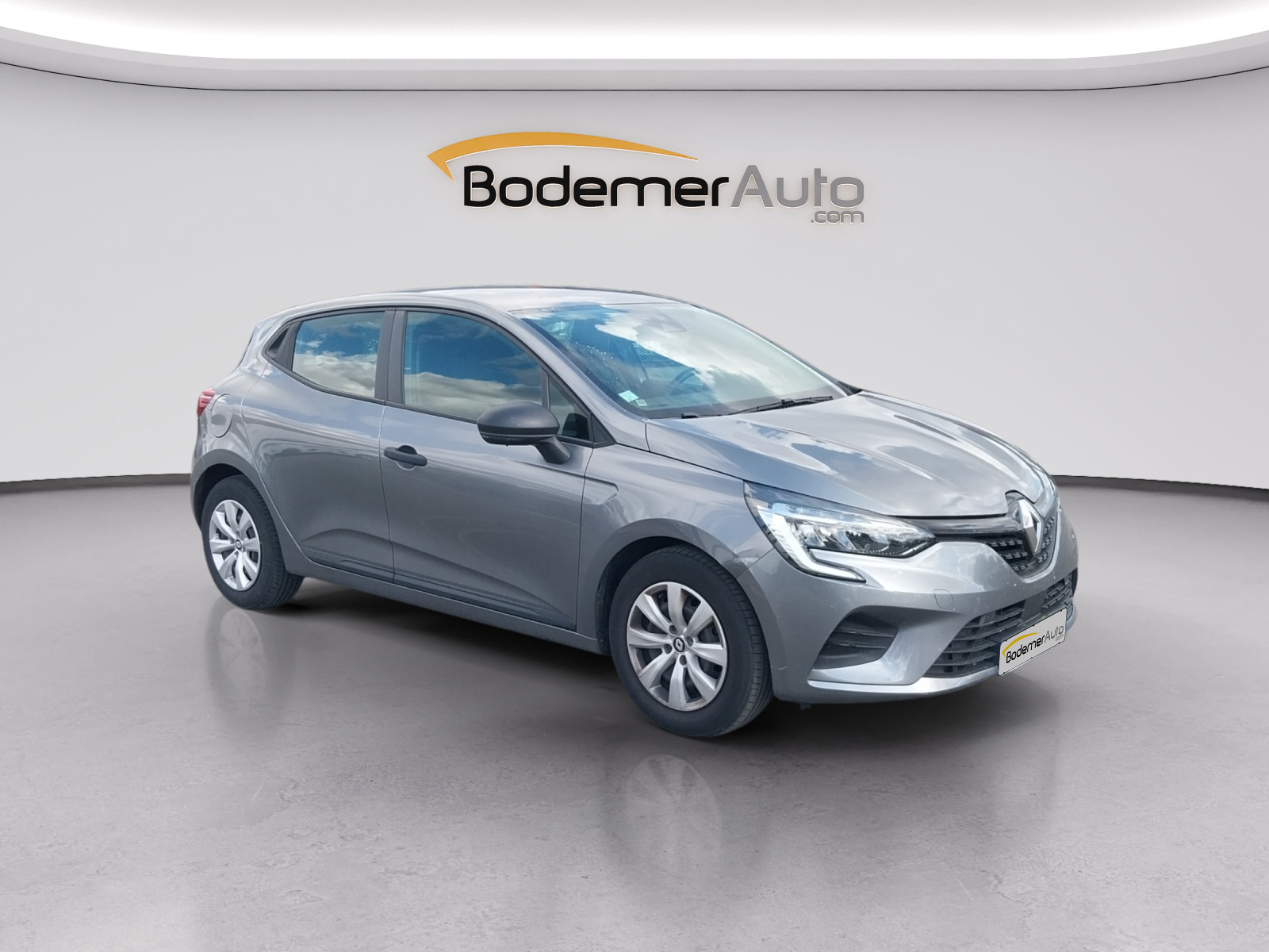 Vente en ligne Renault Clio 5 Clio SCe 65 au prix de 12 790 €
