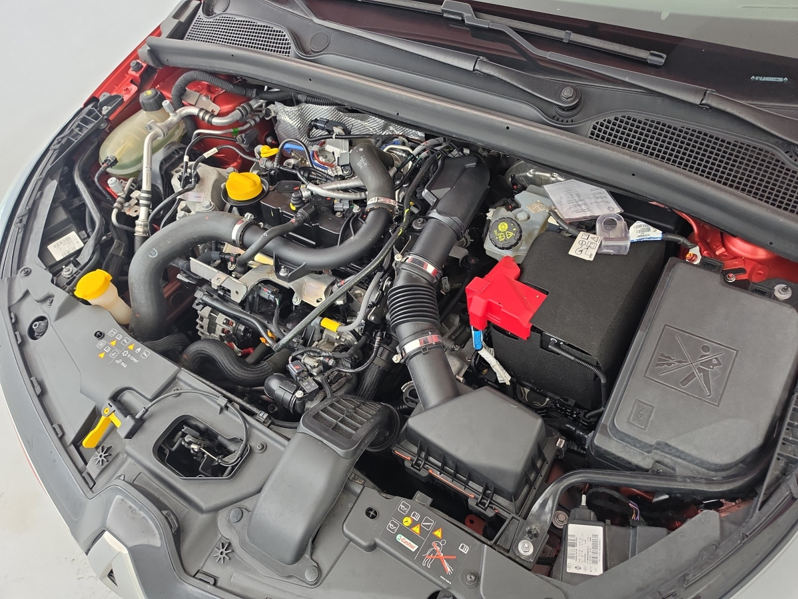 Vente en ligne Renault Clio 5 Clio TCe 90 - 21N au prix de 13 990 €