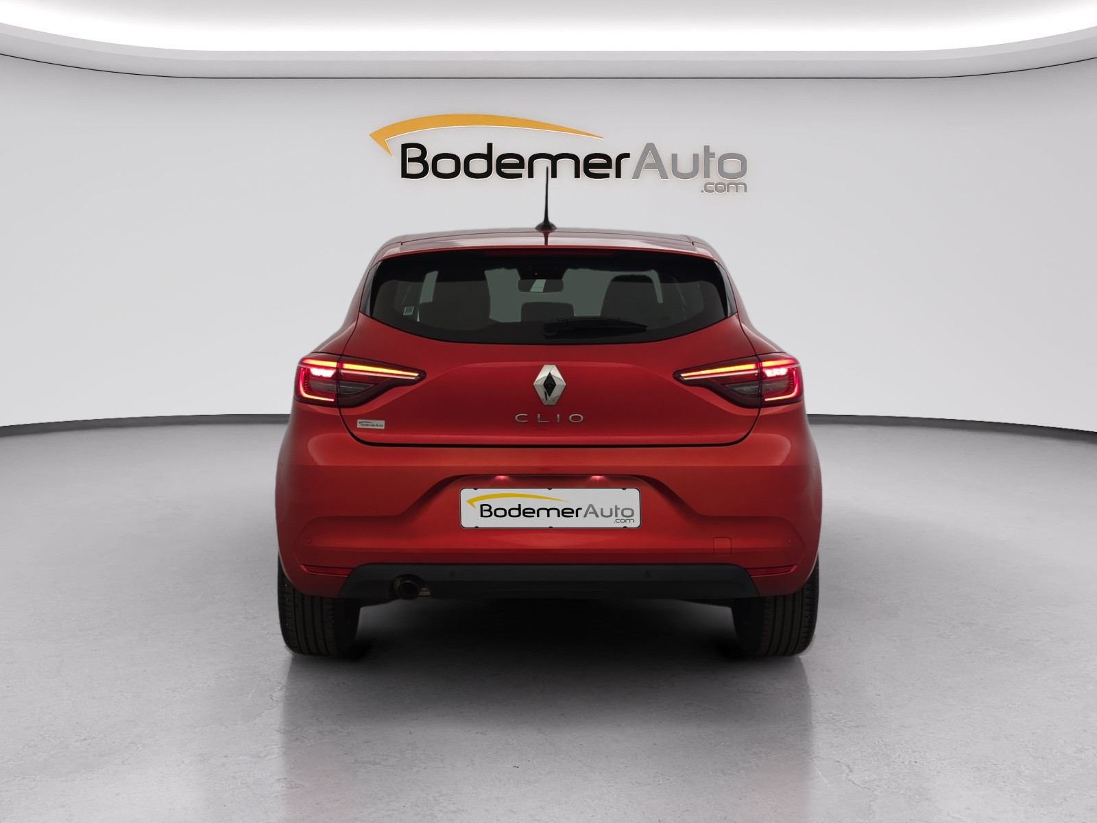 Vente en ligne Renault Clio 5 Clio TCe 90 - 21N au prix de 13 990 €