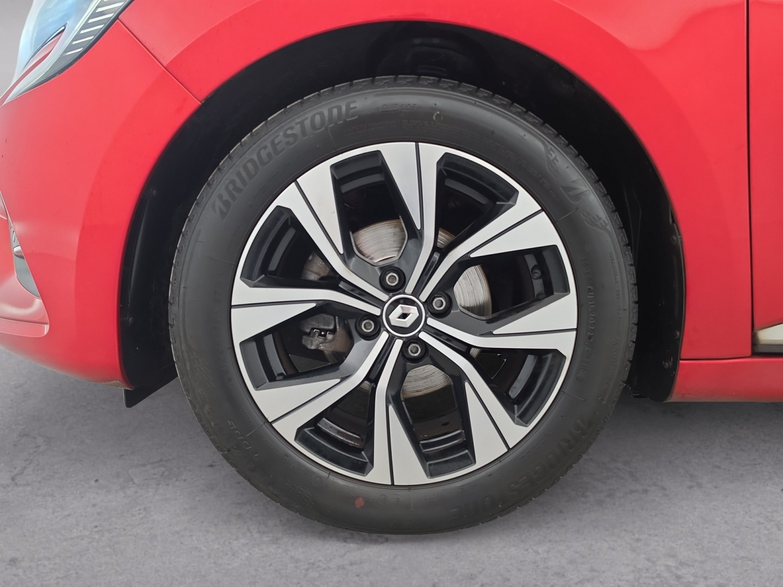 Vente en ligne Renault Clio 5 Clio TCe 90 - 21N au prix de 13 990 €