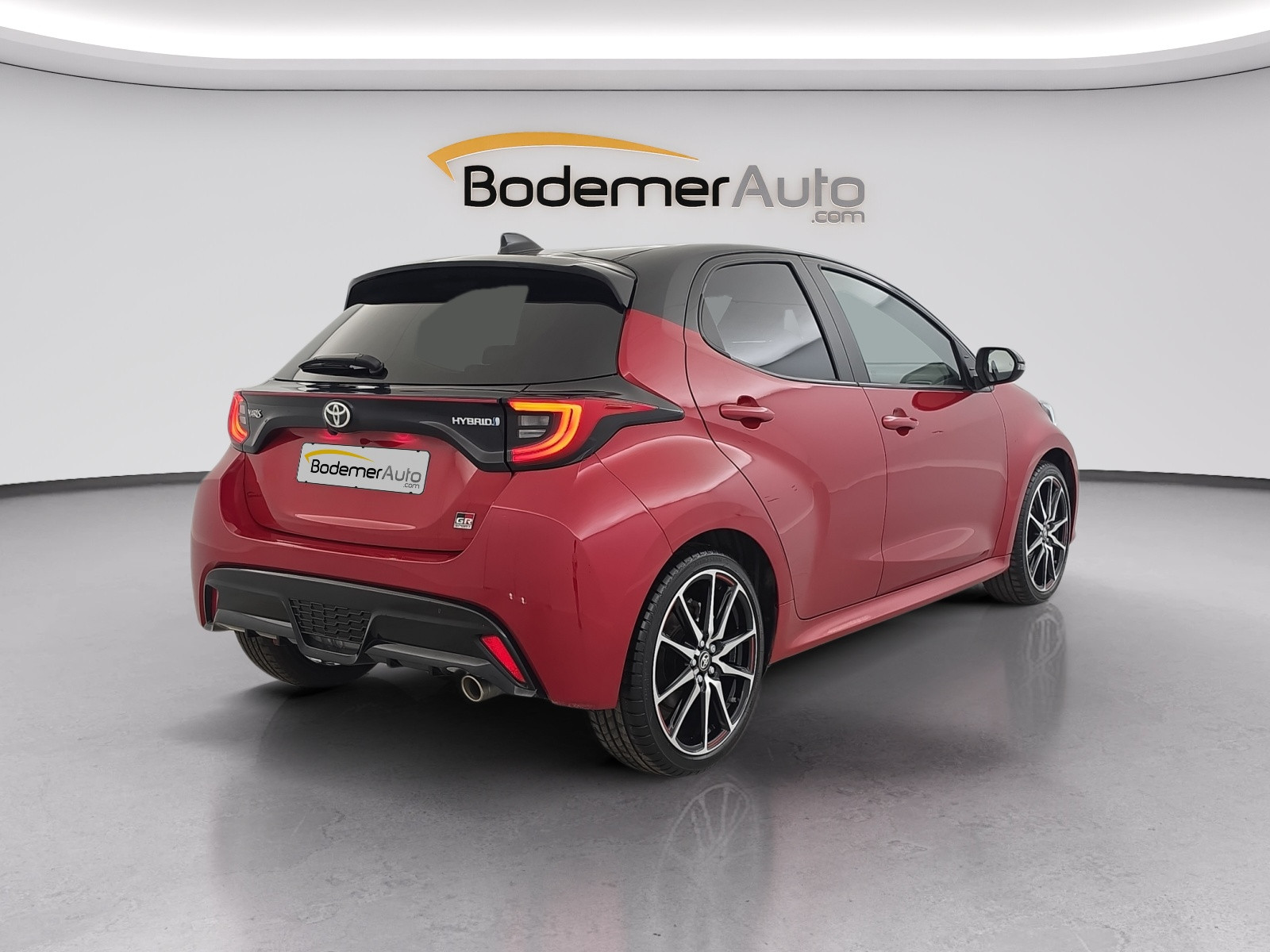 Vente en ligne Toyota Yaris Yaris Hybride 116h au prix de 21 490 €