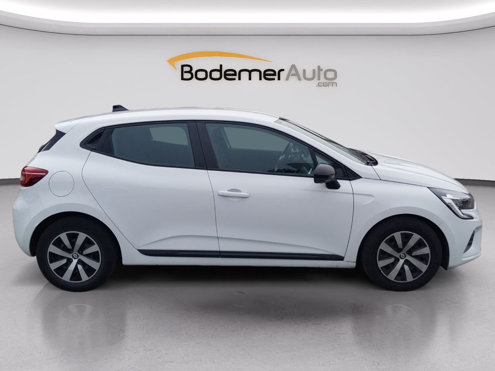 Vente en ligne Renault Clio 5 Clio TCe 90 au prix de 12 990 €