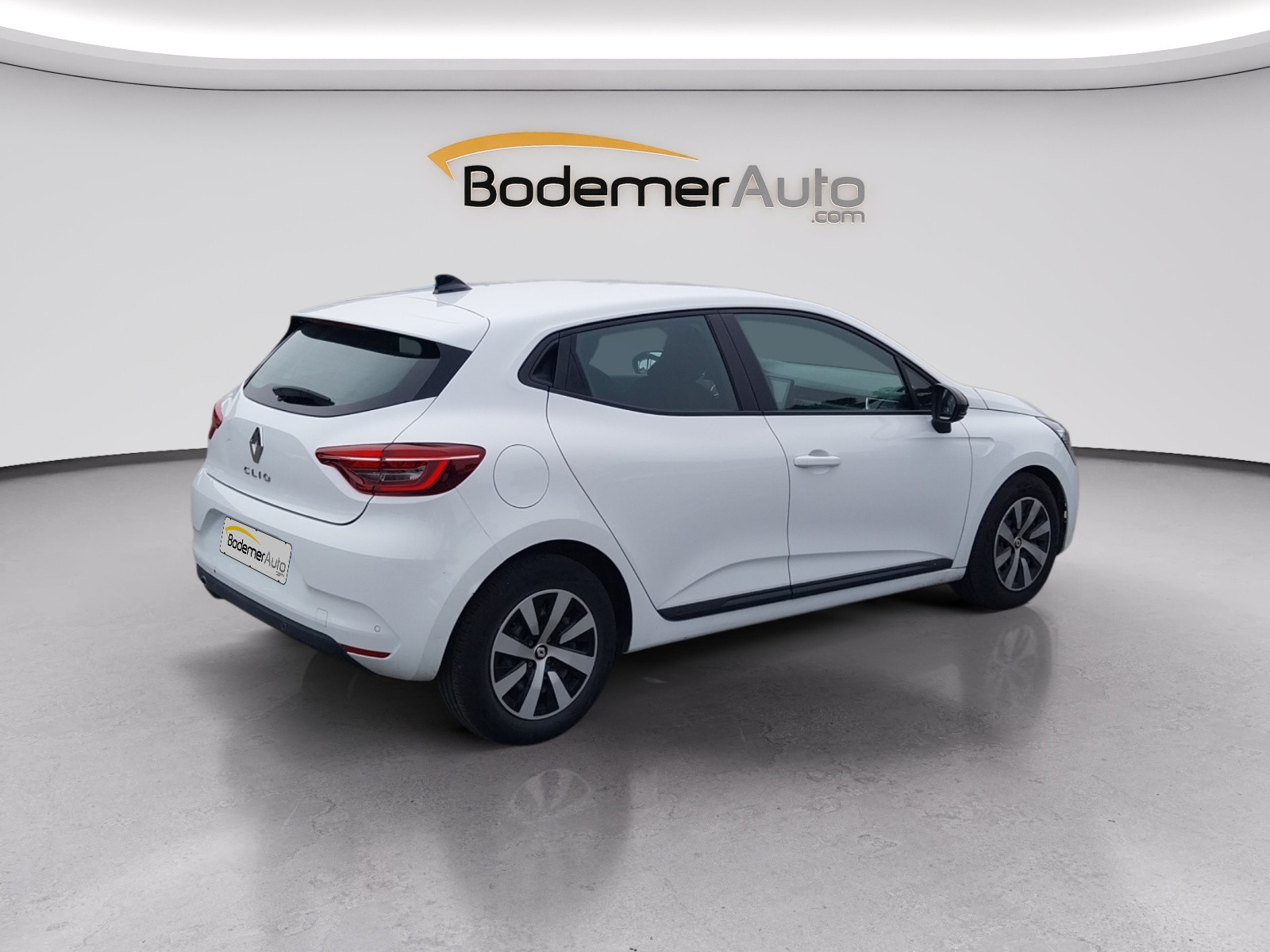 Vente en ligne Renault Clio 5 Clio TCe 90 au prix de 12 990 €