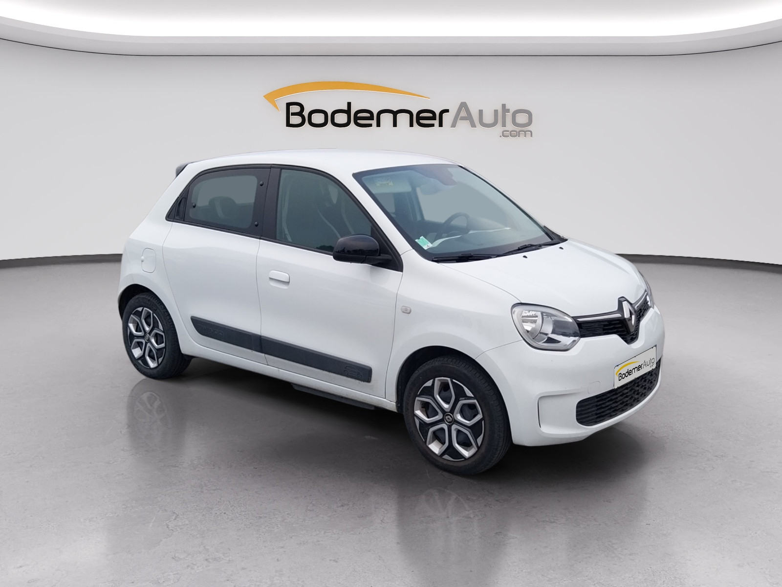 Vente en ligne Renault Twingo Electrique Twingo III E-Tech au prix de 13 290 €