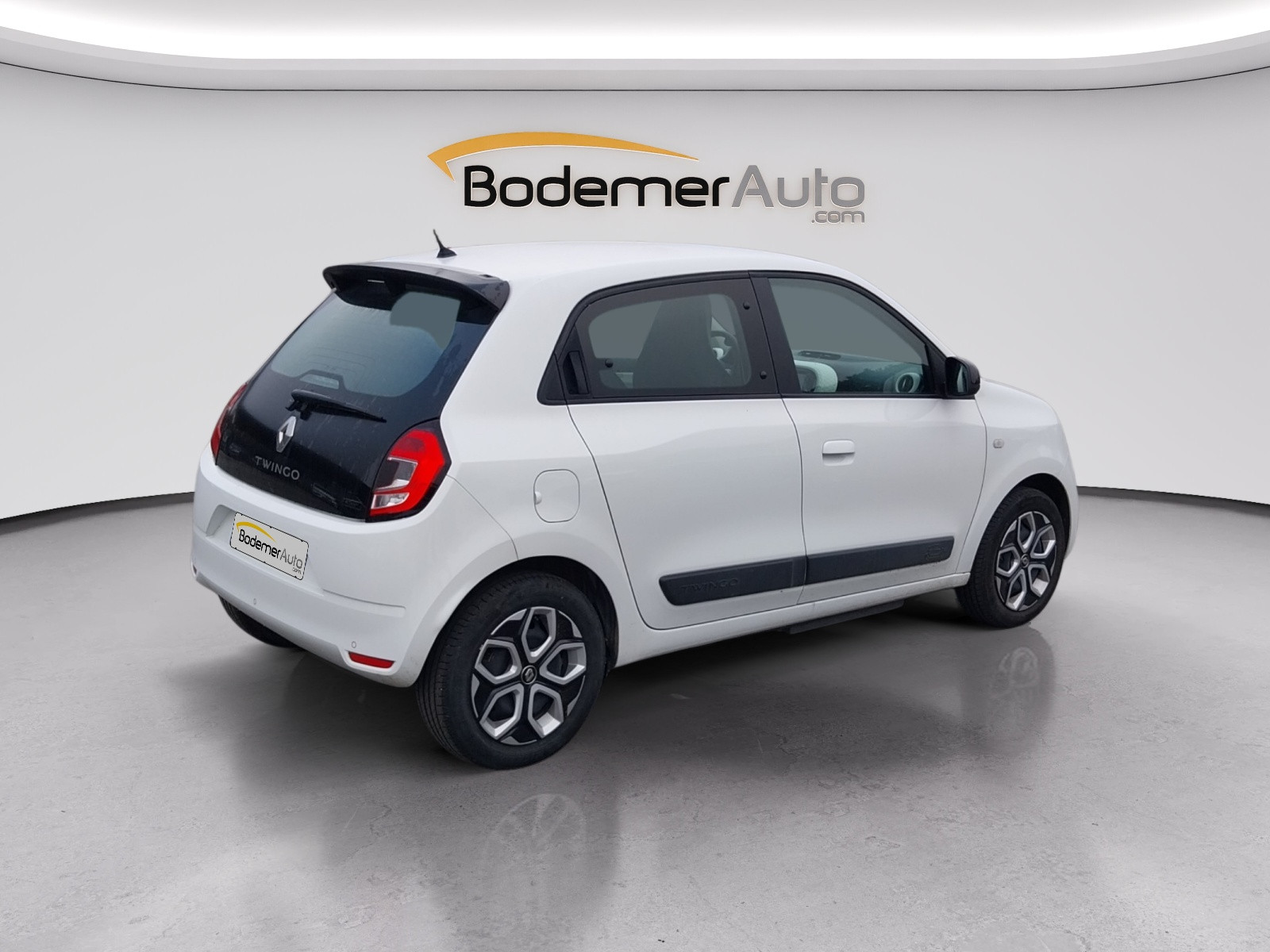 Vente en ligne Renault Twingo Electrique Twingo III E-Tech au prix de 13 290 €