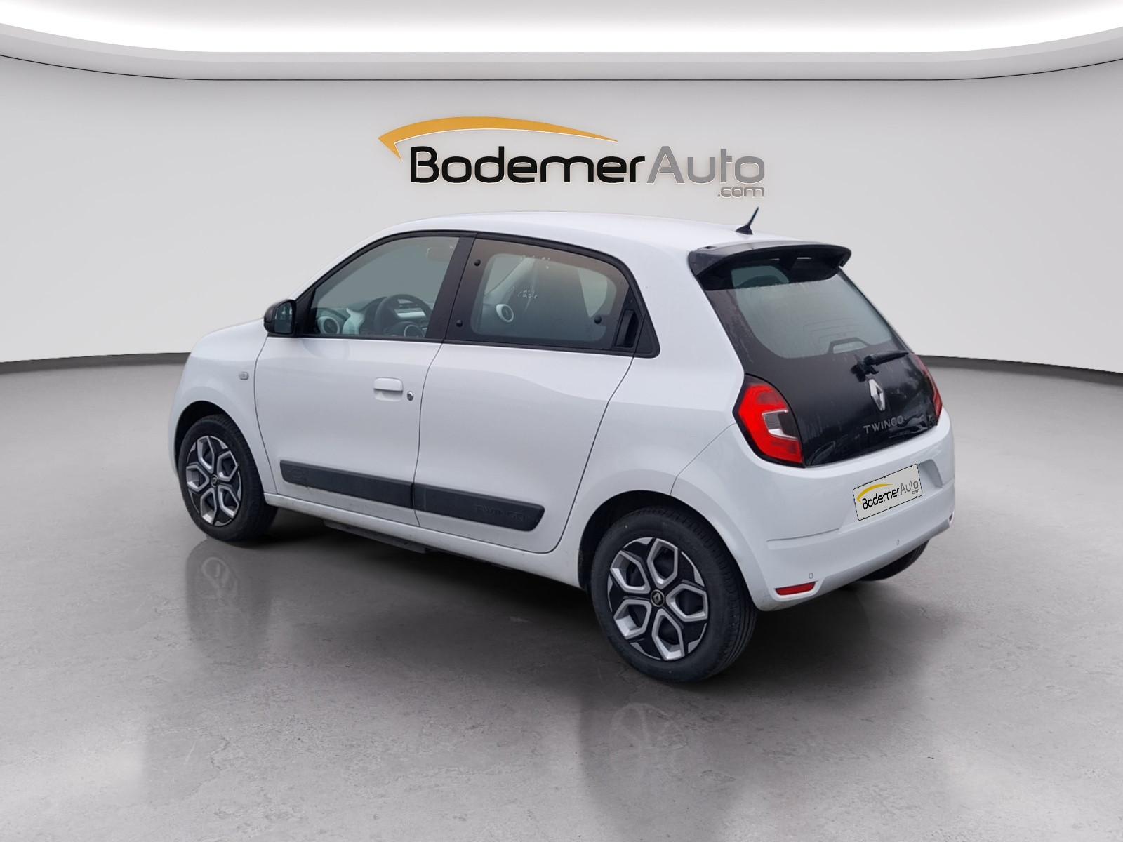 Vente en ligne Renault Twingo Electrique Twingo III E-Tech au prix de 13 290 €