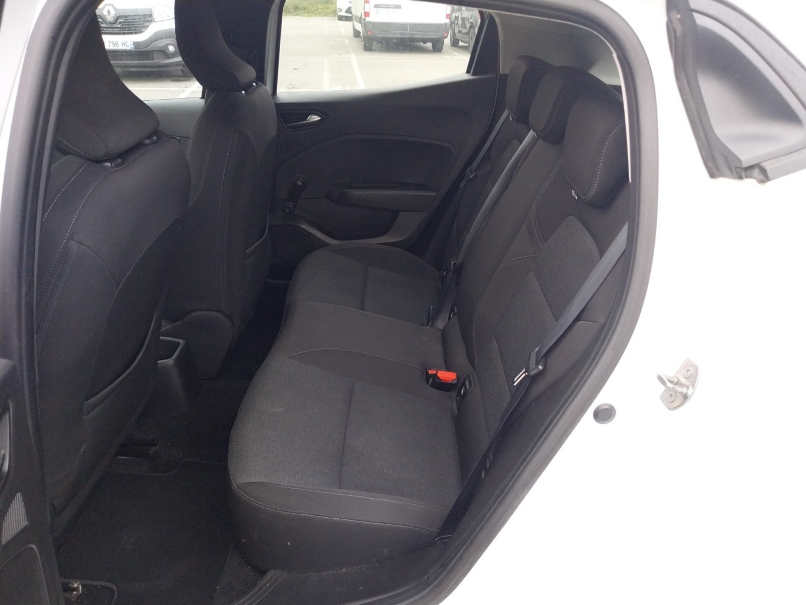 Vente en ligne Renault Clio 5 Clio TCe 90 au prix de 12 990 €