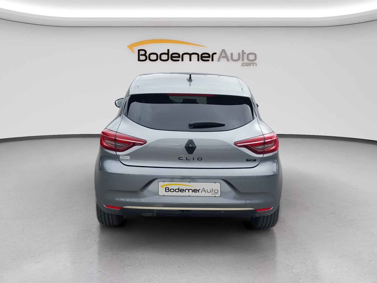 Vente en ligne Renault Clio 5 Clio E-Tech hybride 145 au prix de 18 290 €