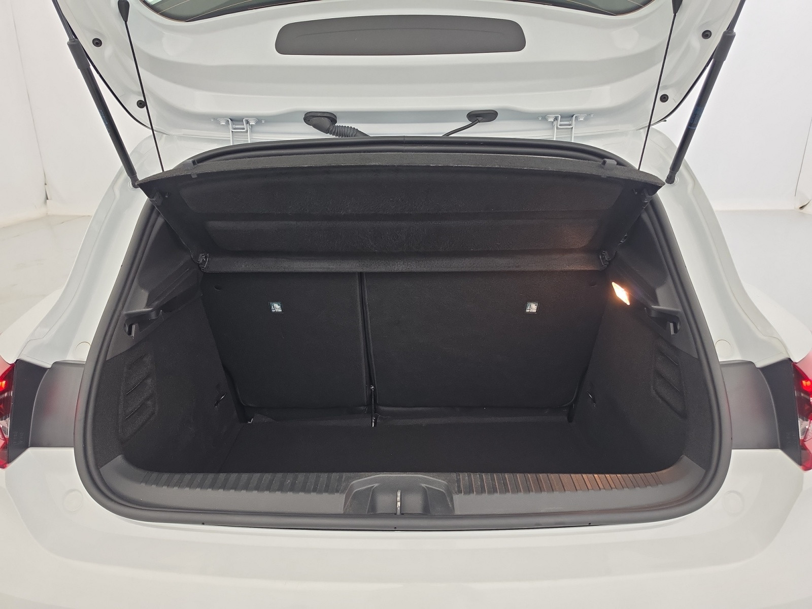 Vente en ligne Renault Clio 5 Clio SCe 65 au prix de 12 880 €